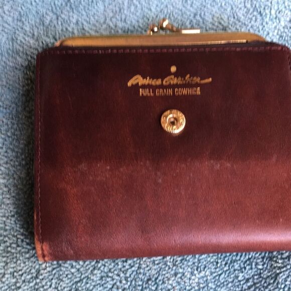 Vintage Prince Gardner Cowhide Wallet - Picture 7 of 9